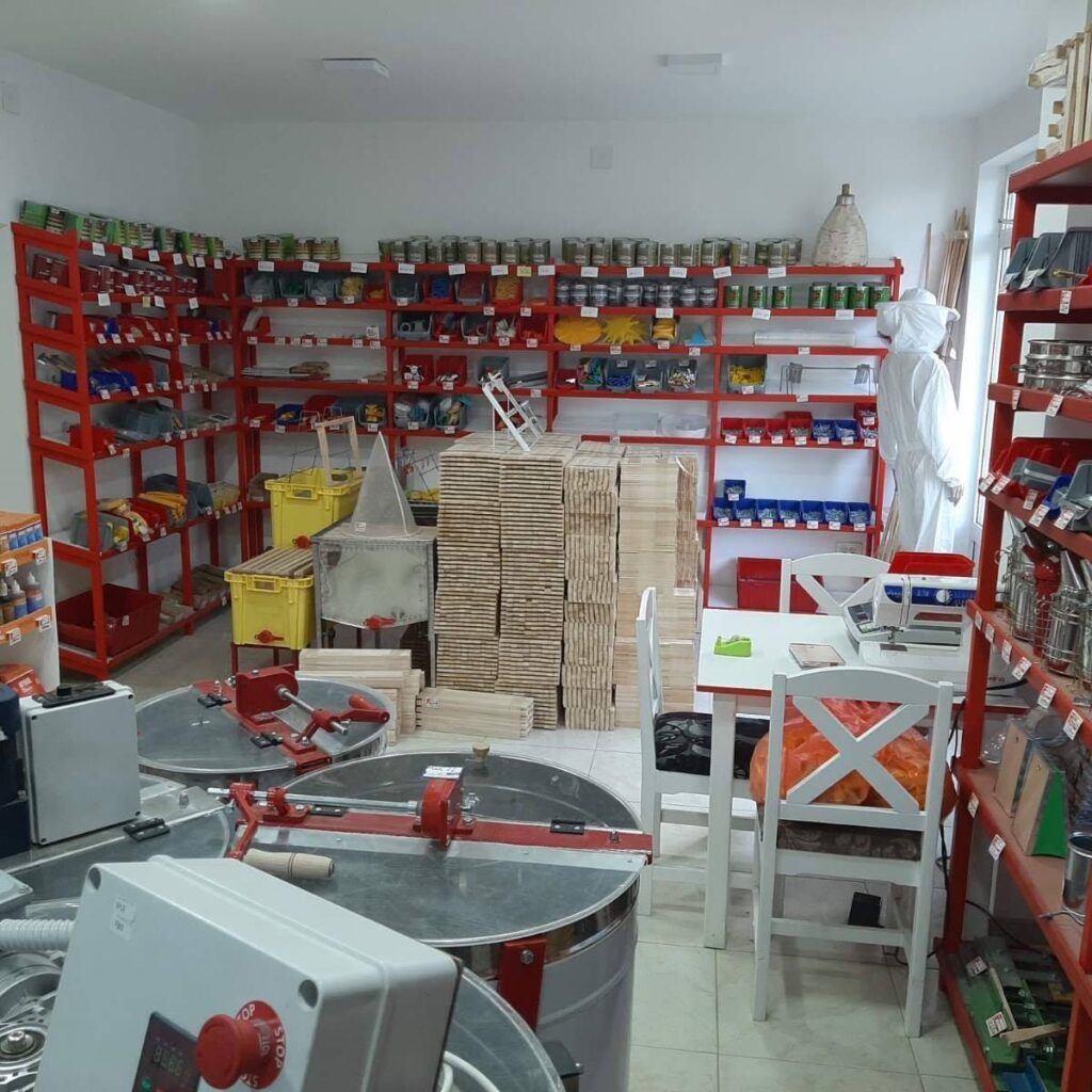 Pčelarska oprema
