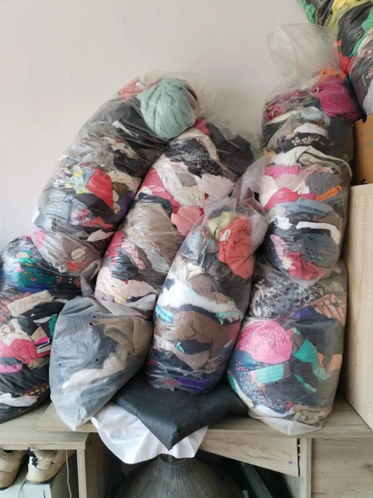 Džakovi Miks Robe